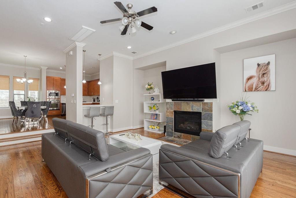 1205 Detering Street