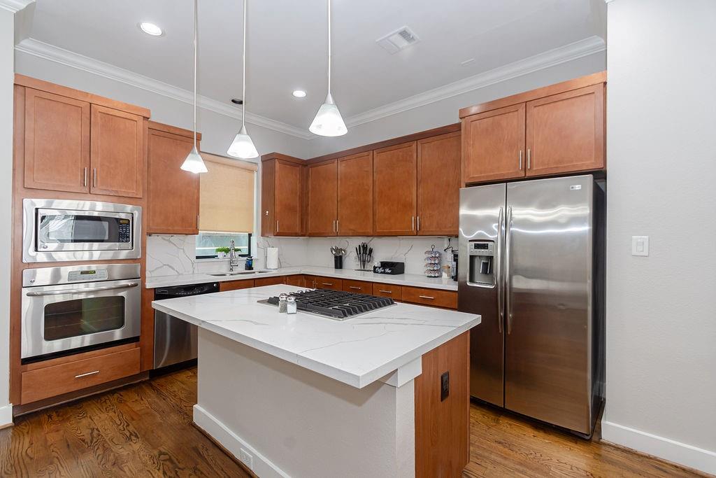 1205 Detering Street