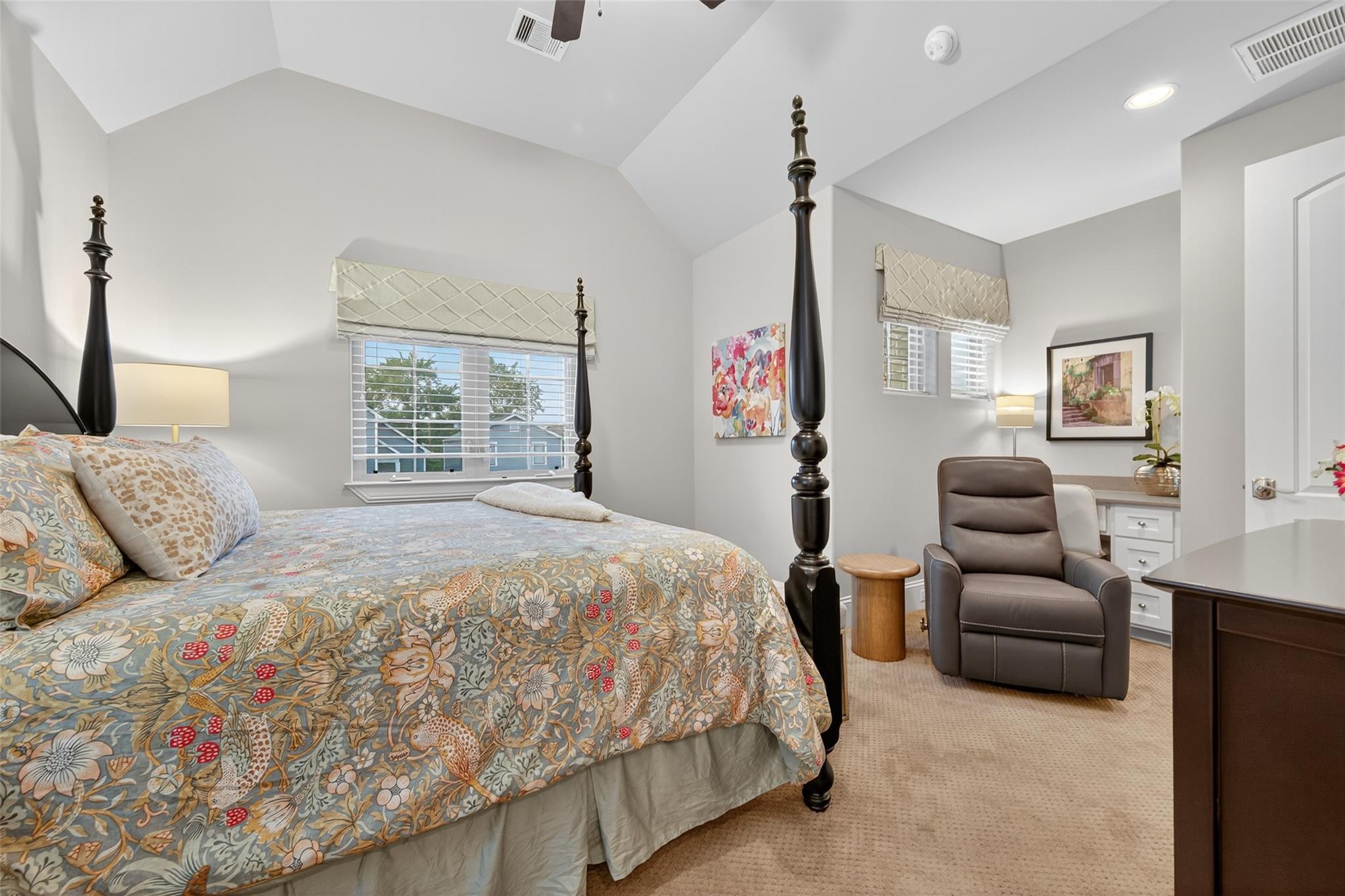 1261 Du Barry Lane