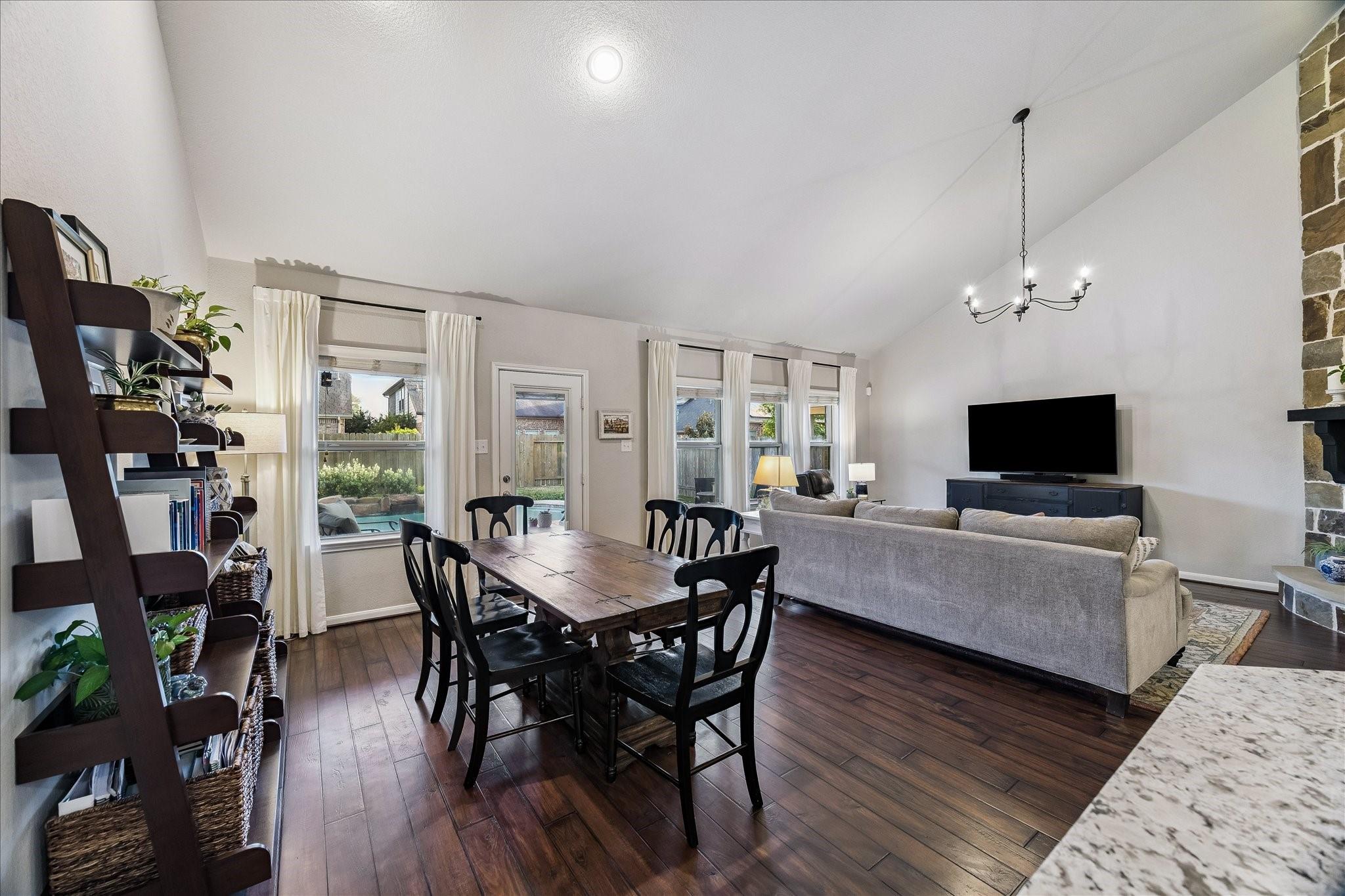 3810 Blaine Oaks Lane