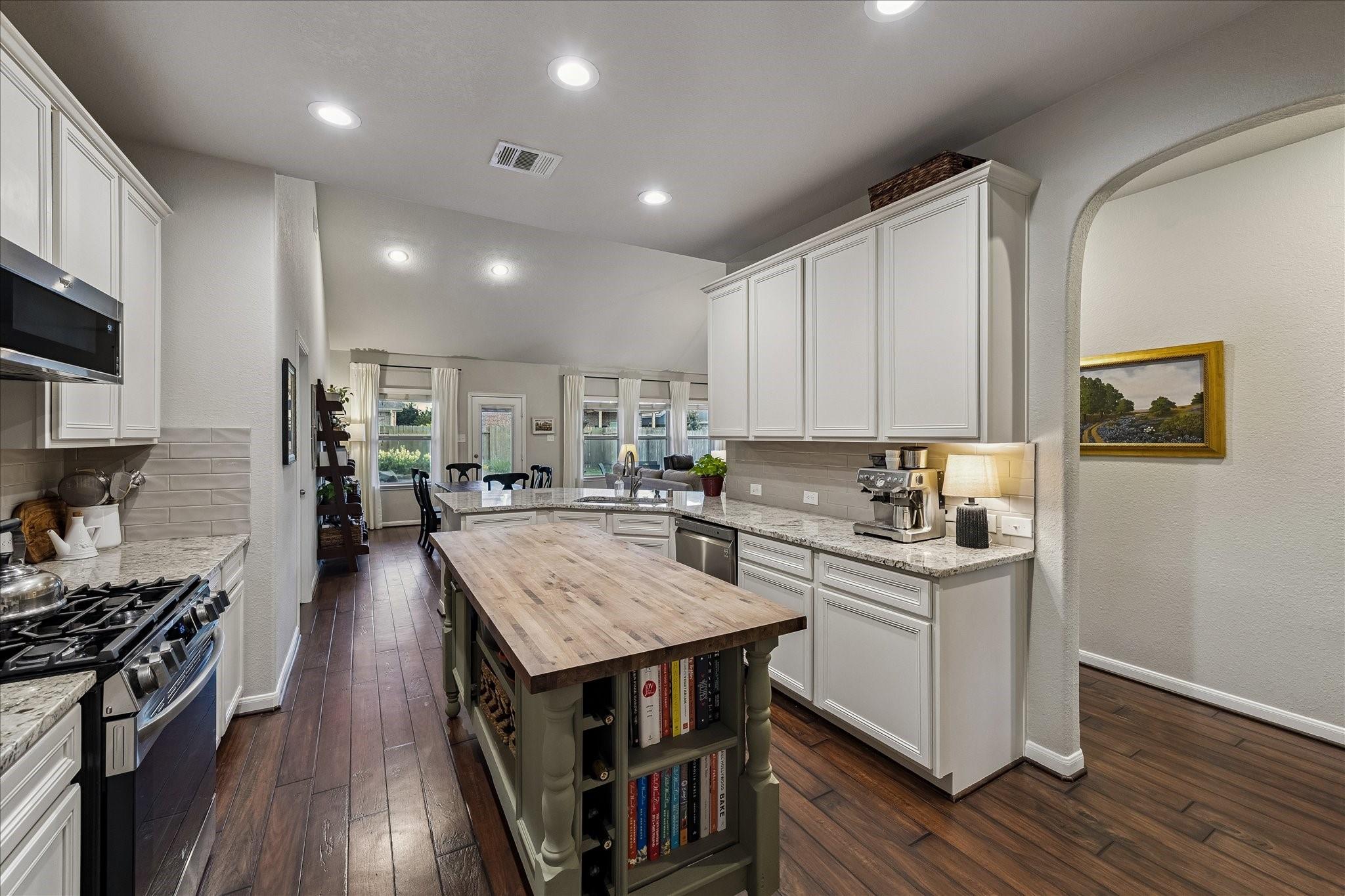 3810 Blaine Oaks Lane