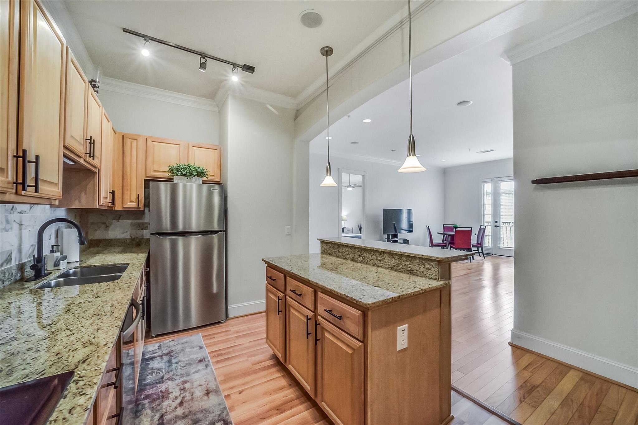 7134 Mapleridge Street # 3C