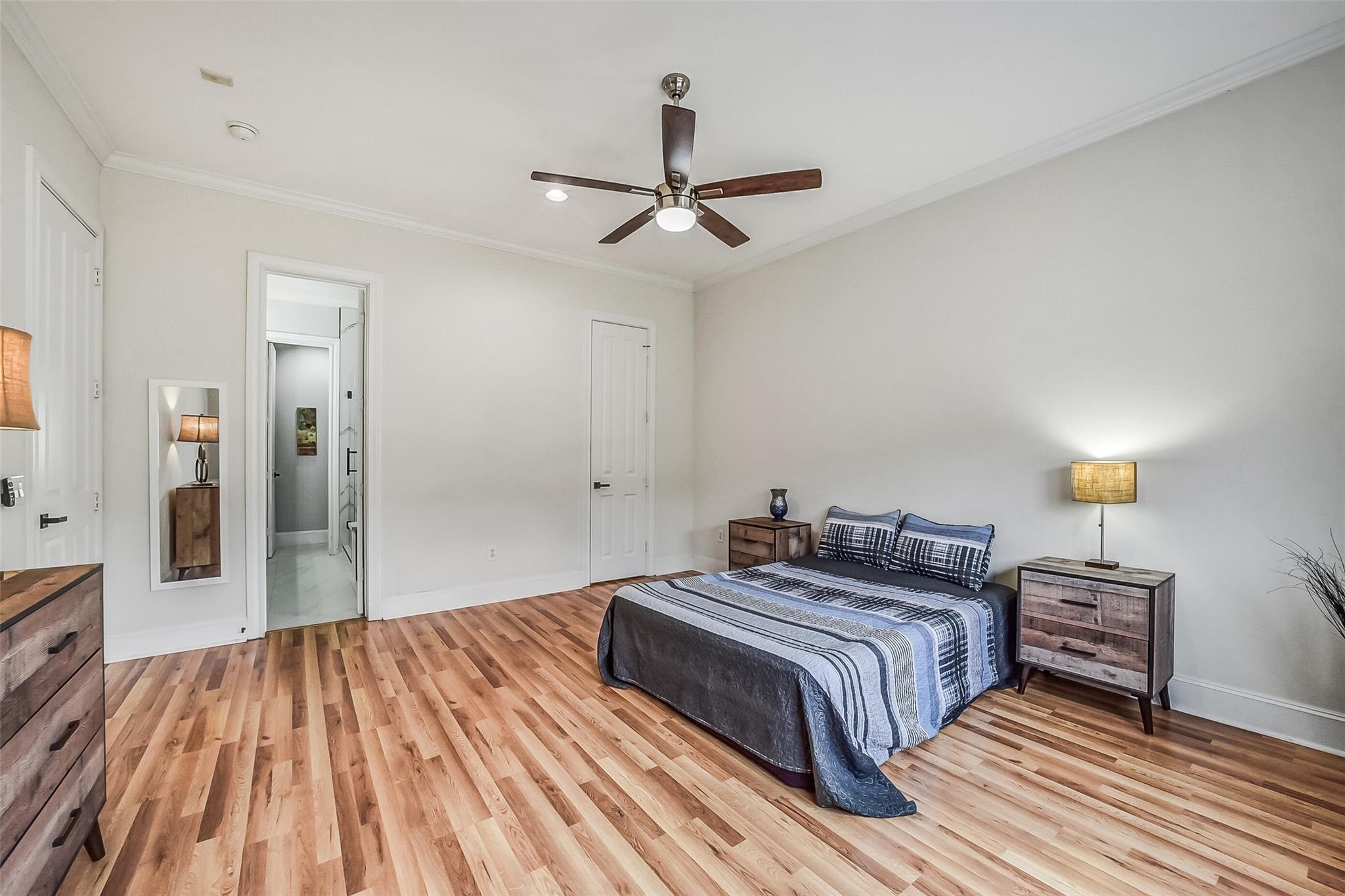 7134 Mapleridge Street # 3C