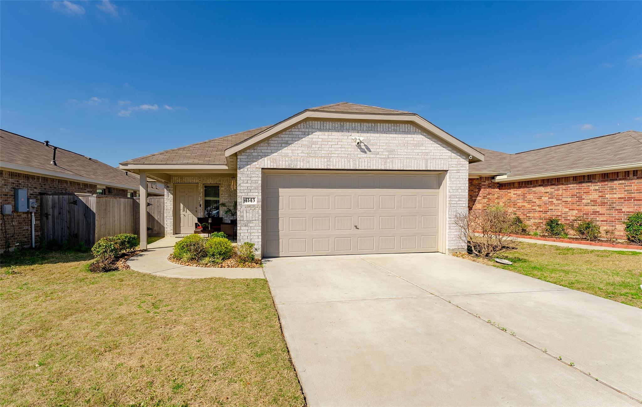 4143 Saltillo Lakes Drive