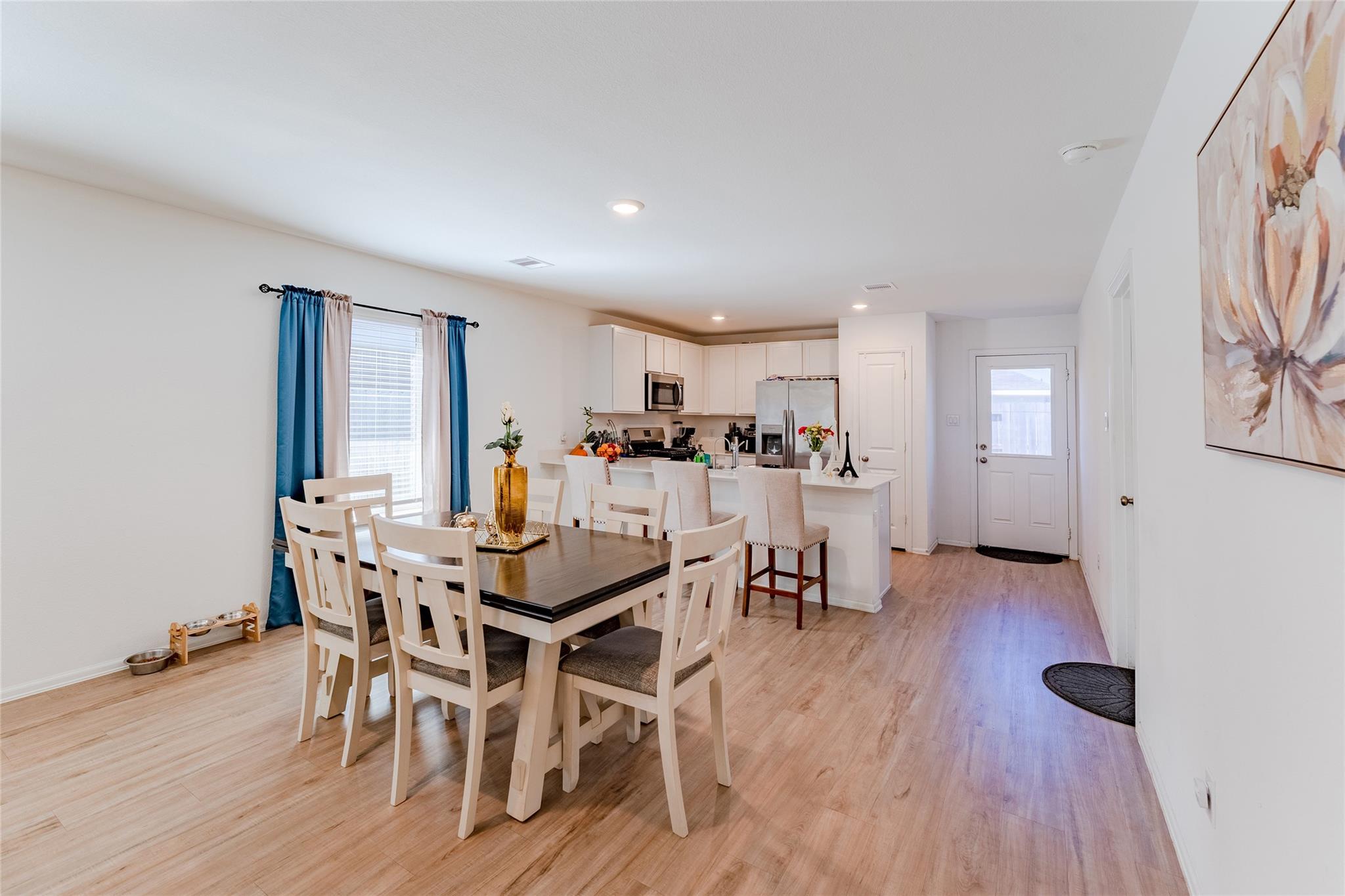 4143 Saltillo Lakes Drive