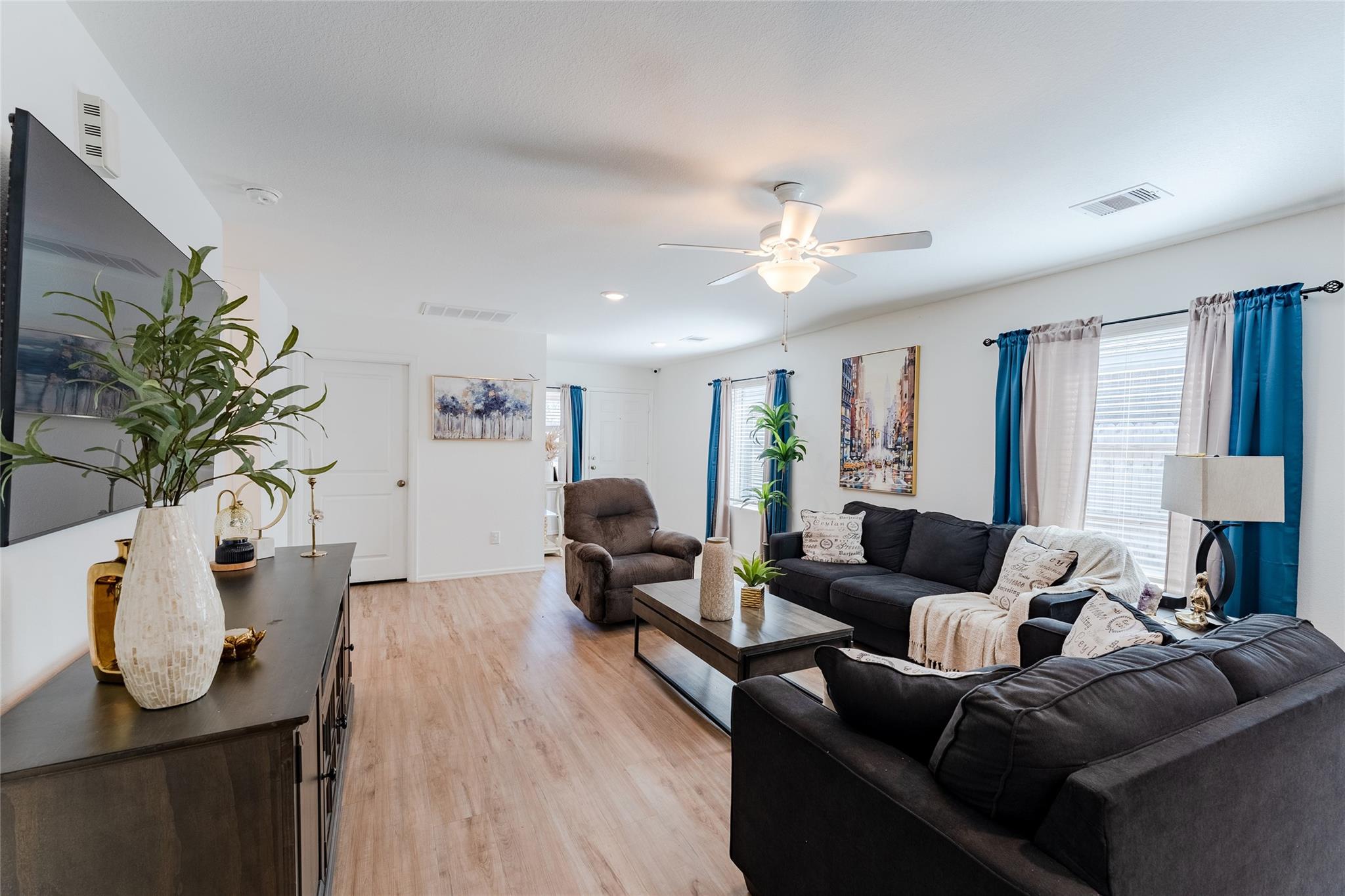 4143 Saltillo Lakes Drive