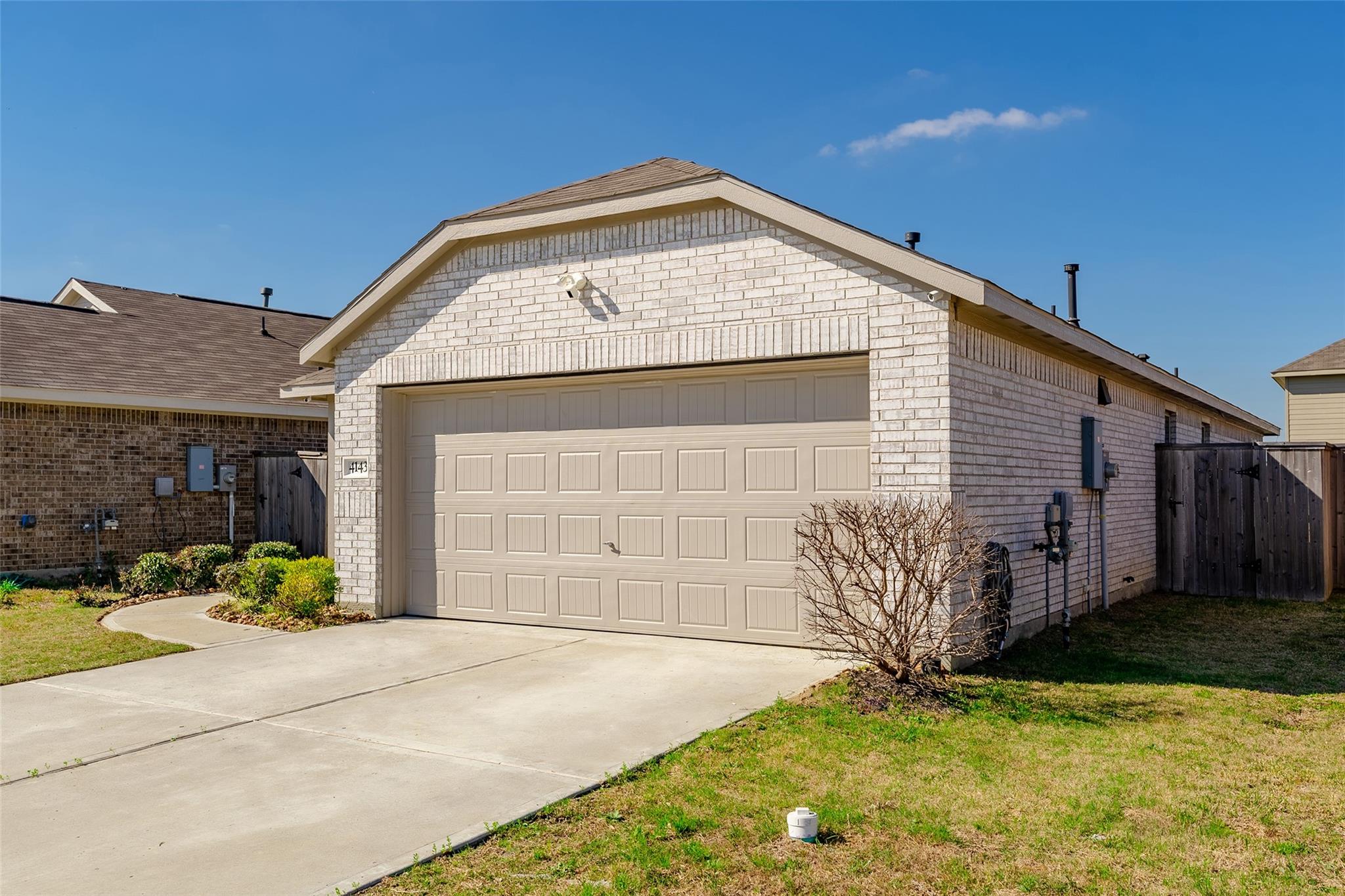 4143 Saltillo Lakes Drive