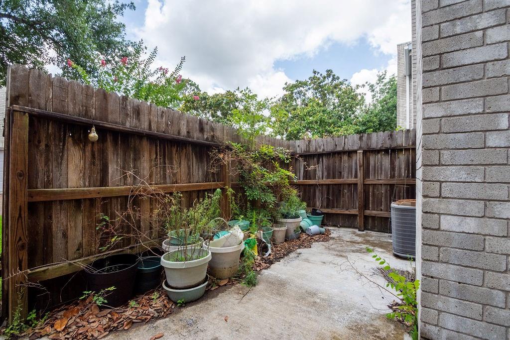 17597 Red Oak Drive # 7597