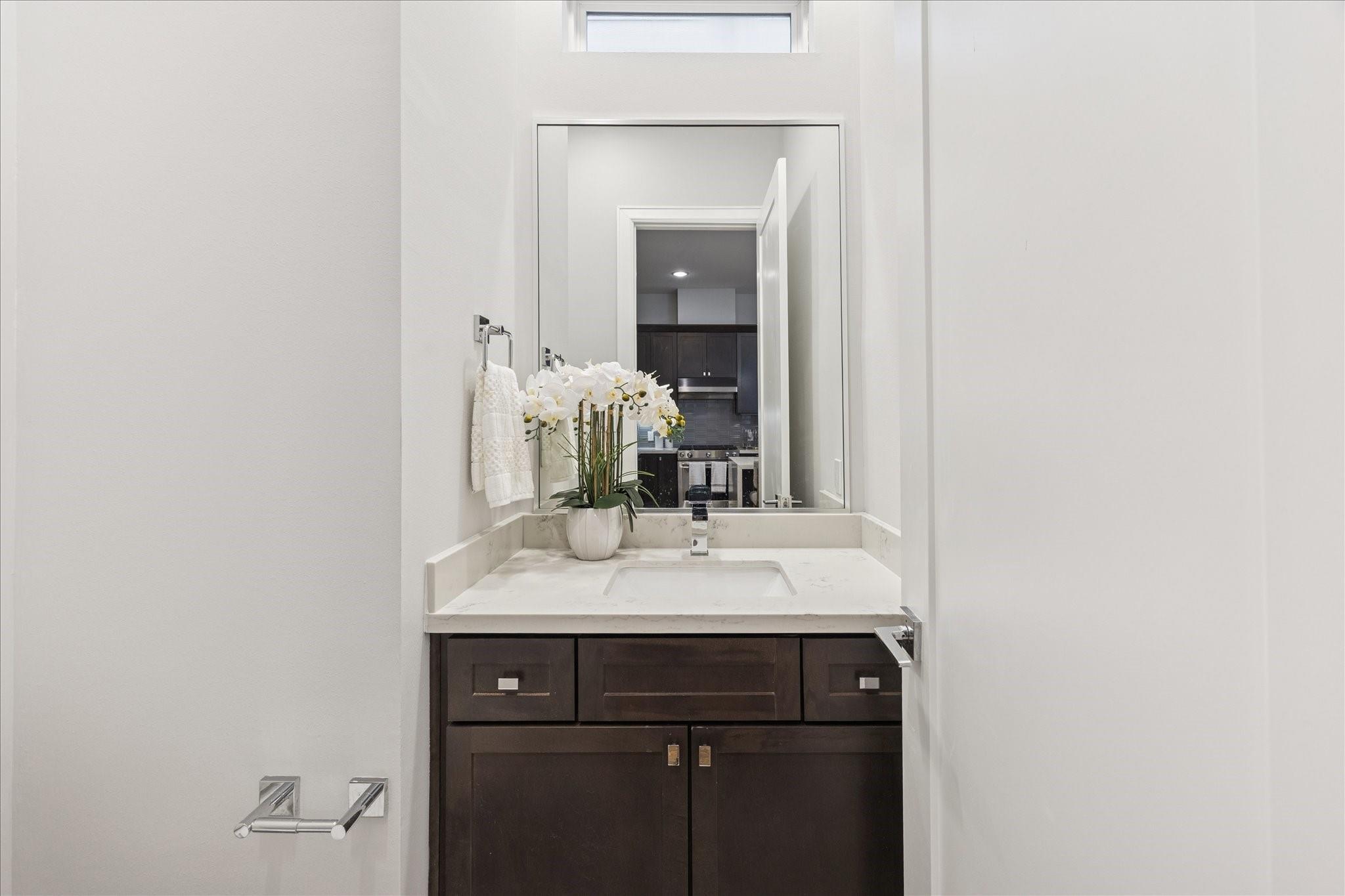 1213 Crockett Street