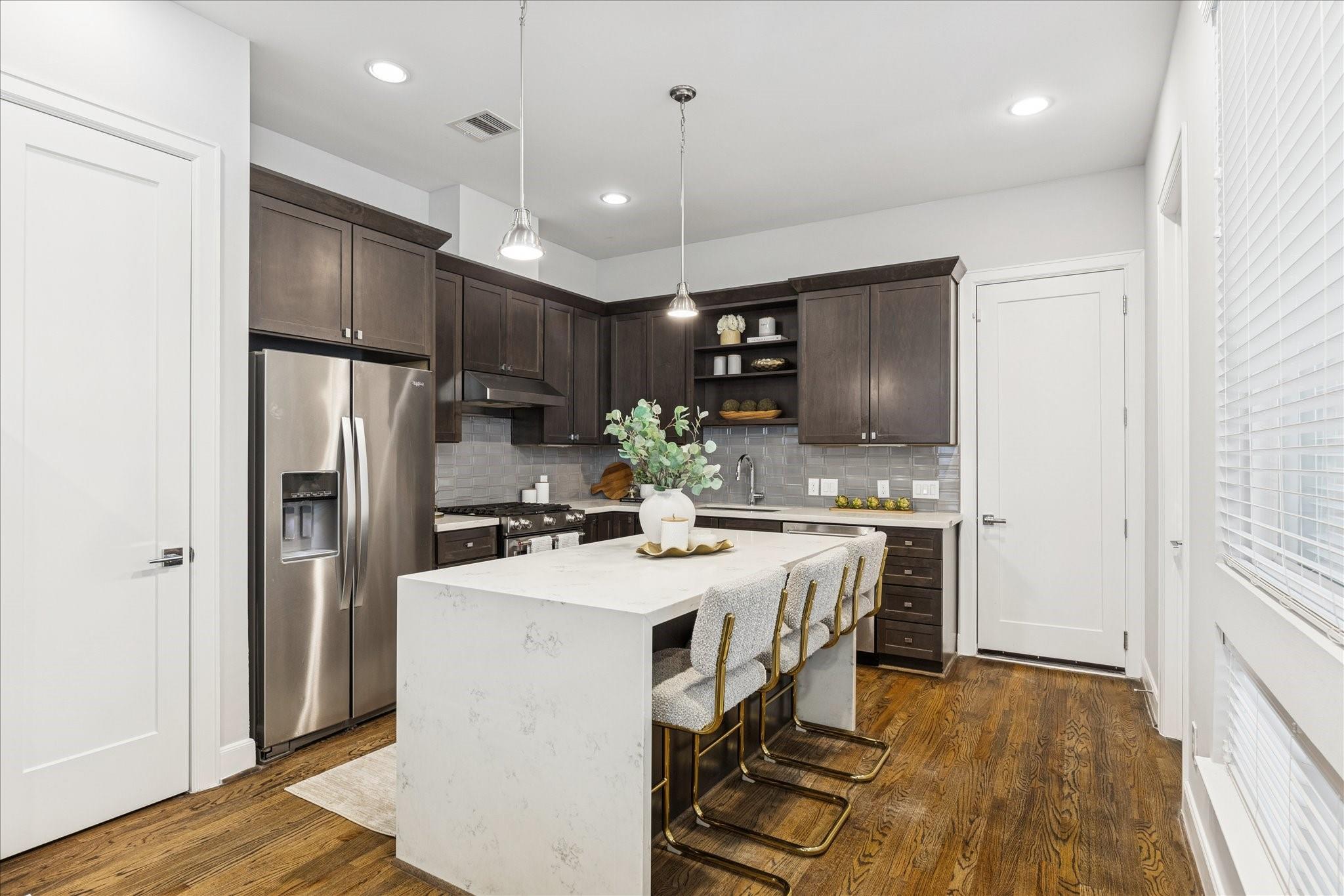 1213 Crockett Street