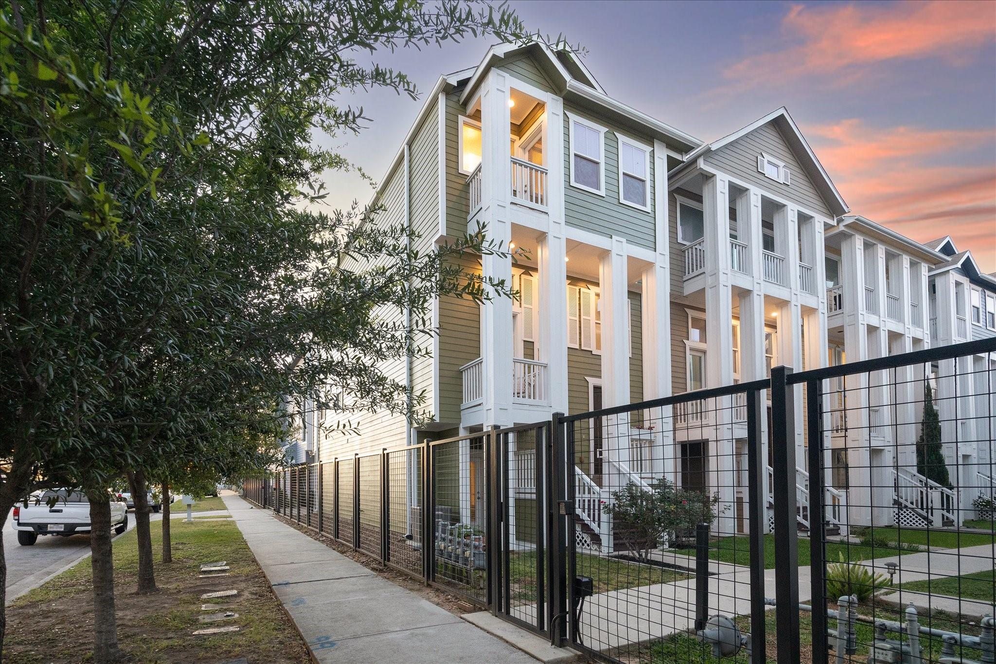 615 W 24th Street