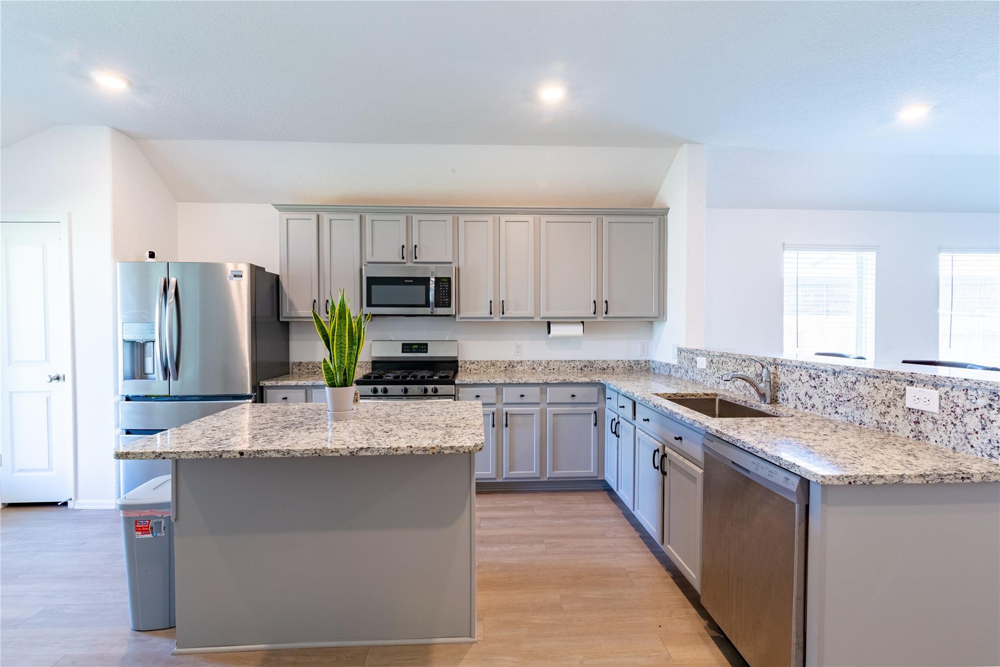 7522 Greenbriar Canyon Lane