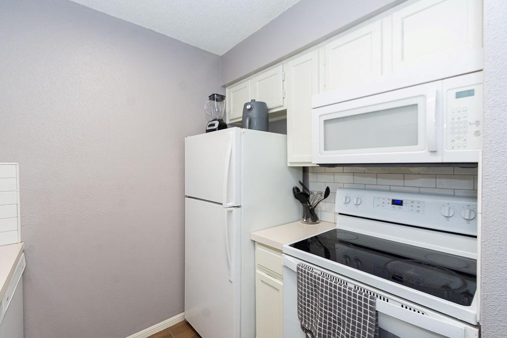 2120 El Paseo Street # 603