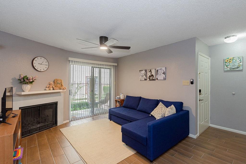 2120 El Paseo Street # 603