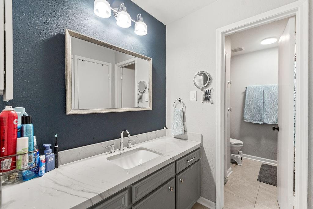 5005 Georgi Lane # 64