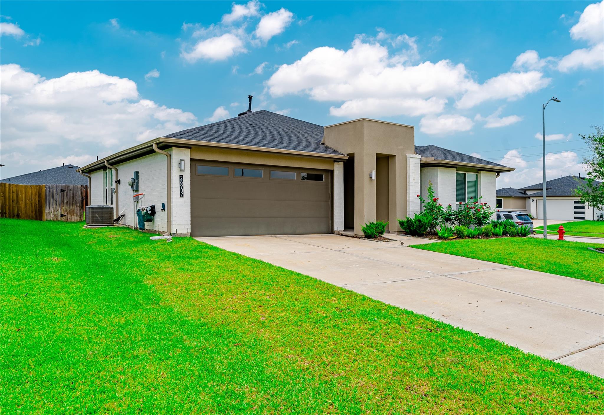 28902 Yachting Point Lane