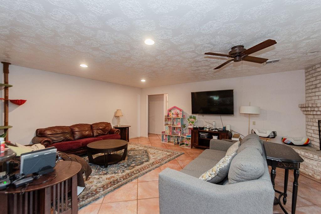 9103 Meaux Drive