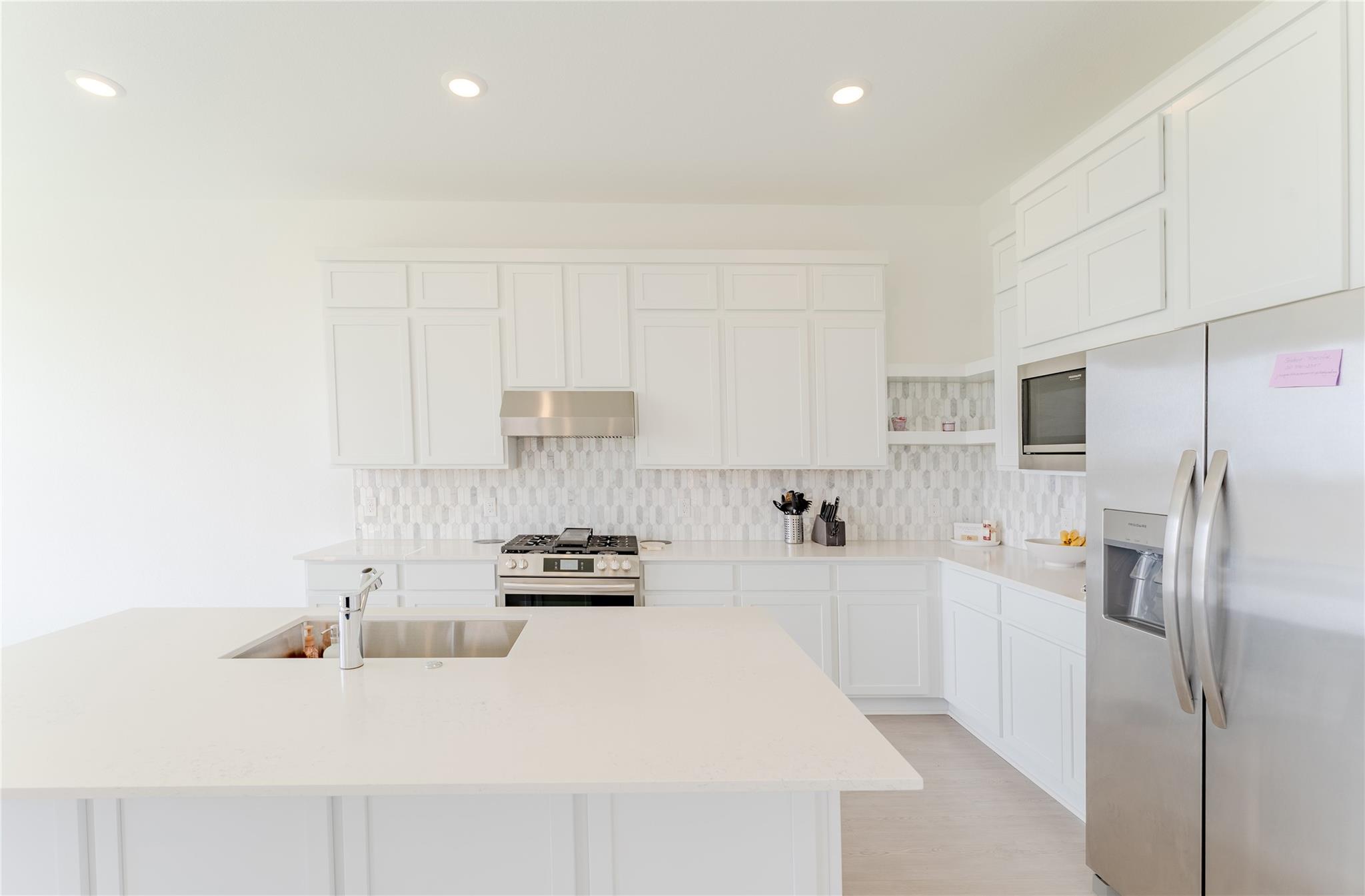 6371 Iron Clove Drive