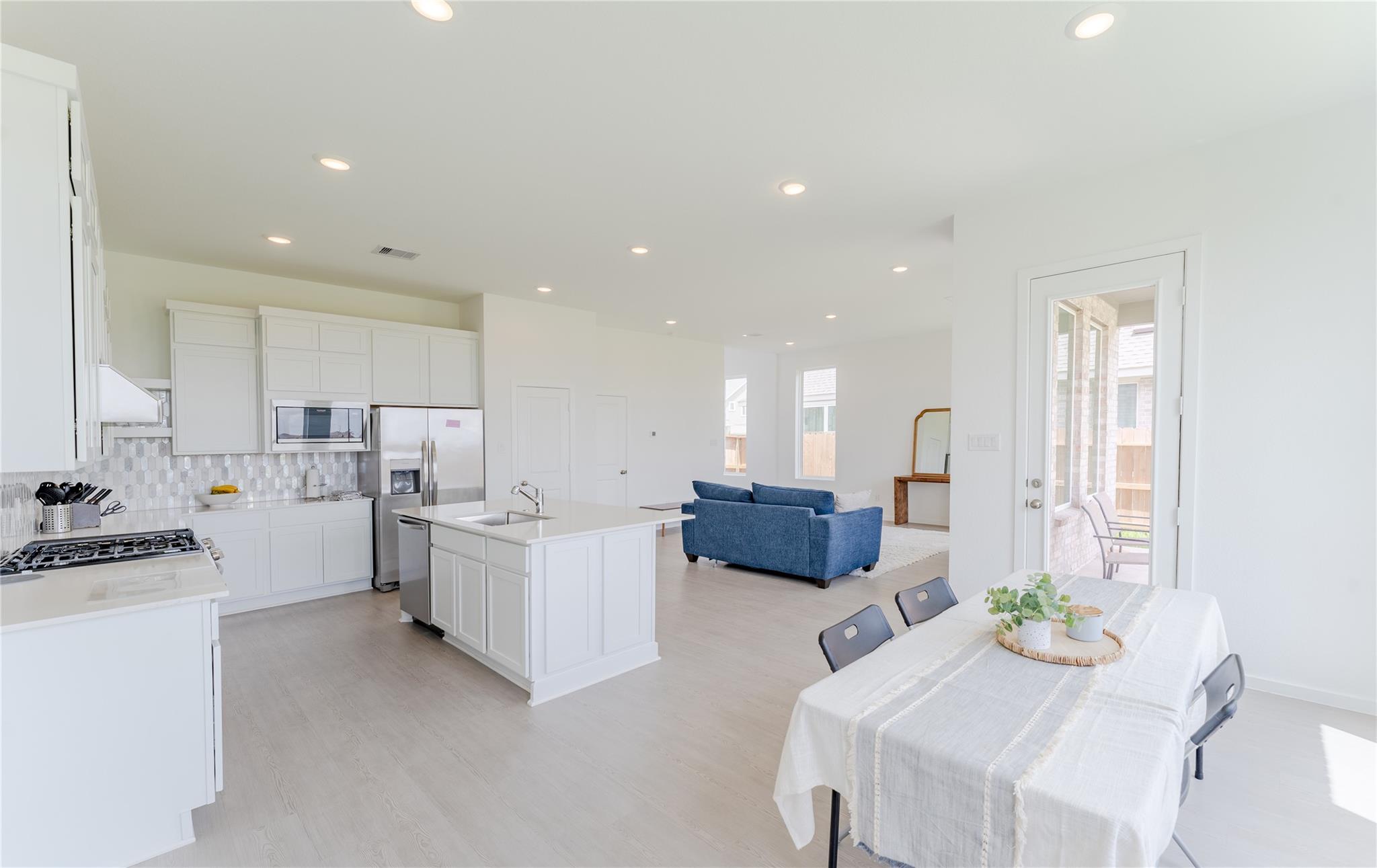 6371 Iron Clove Drive