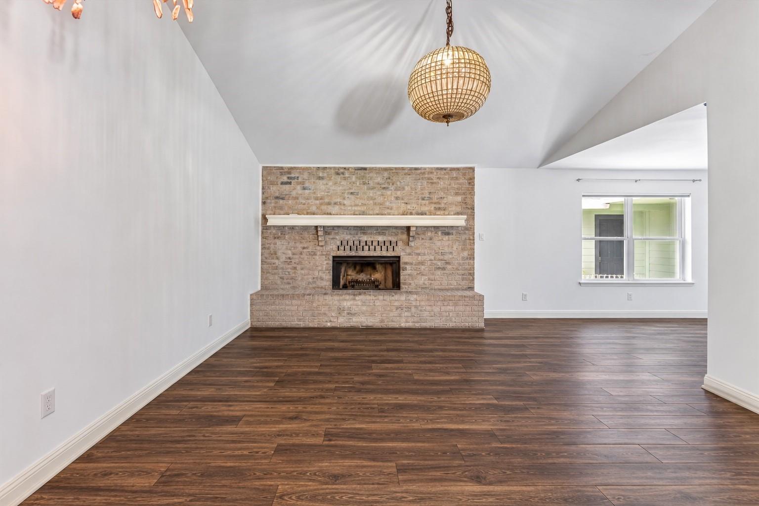 15432 Esther Drive