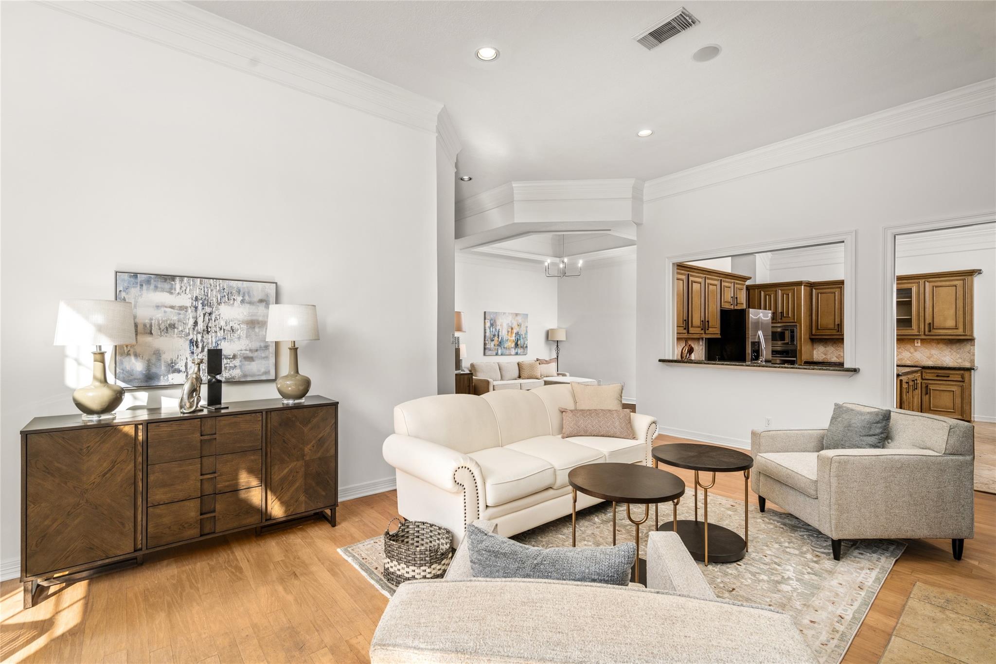 7515 Woodridge Place