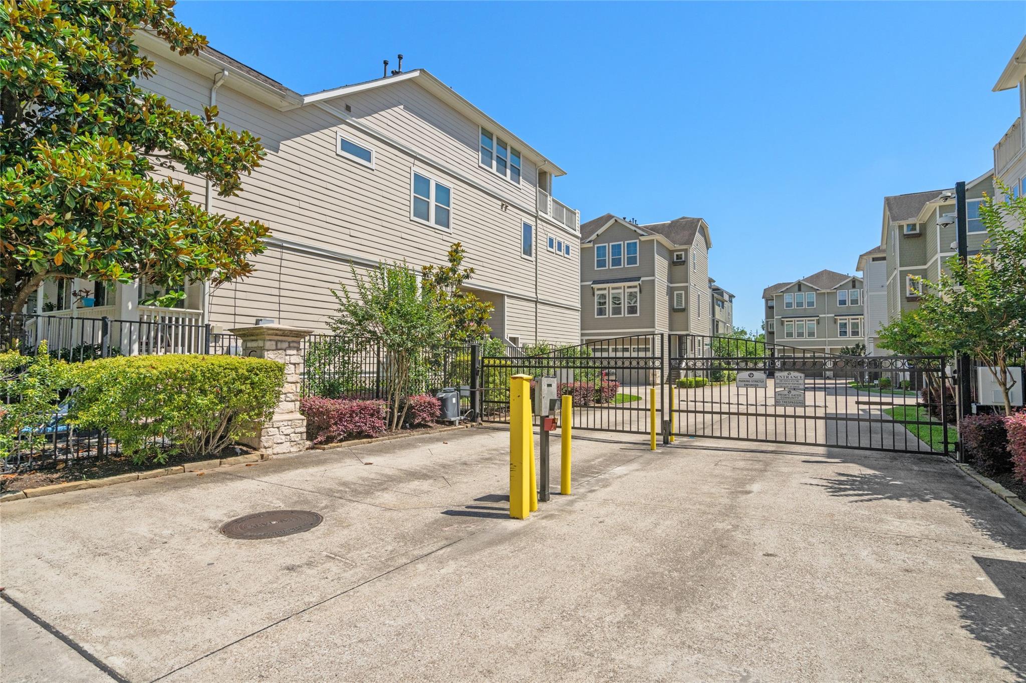1244 Hobbs Reach Lane