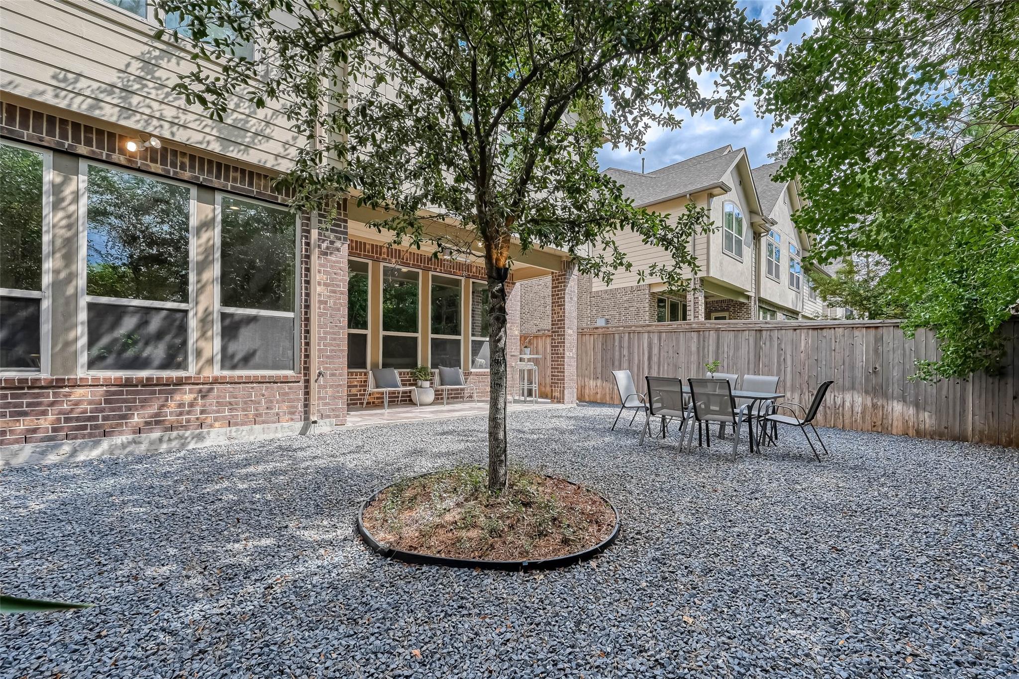 23 Silver Rock Drive
