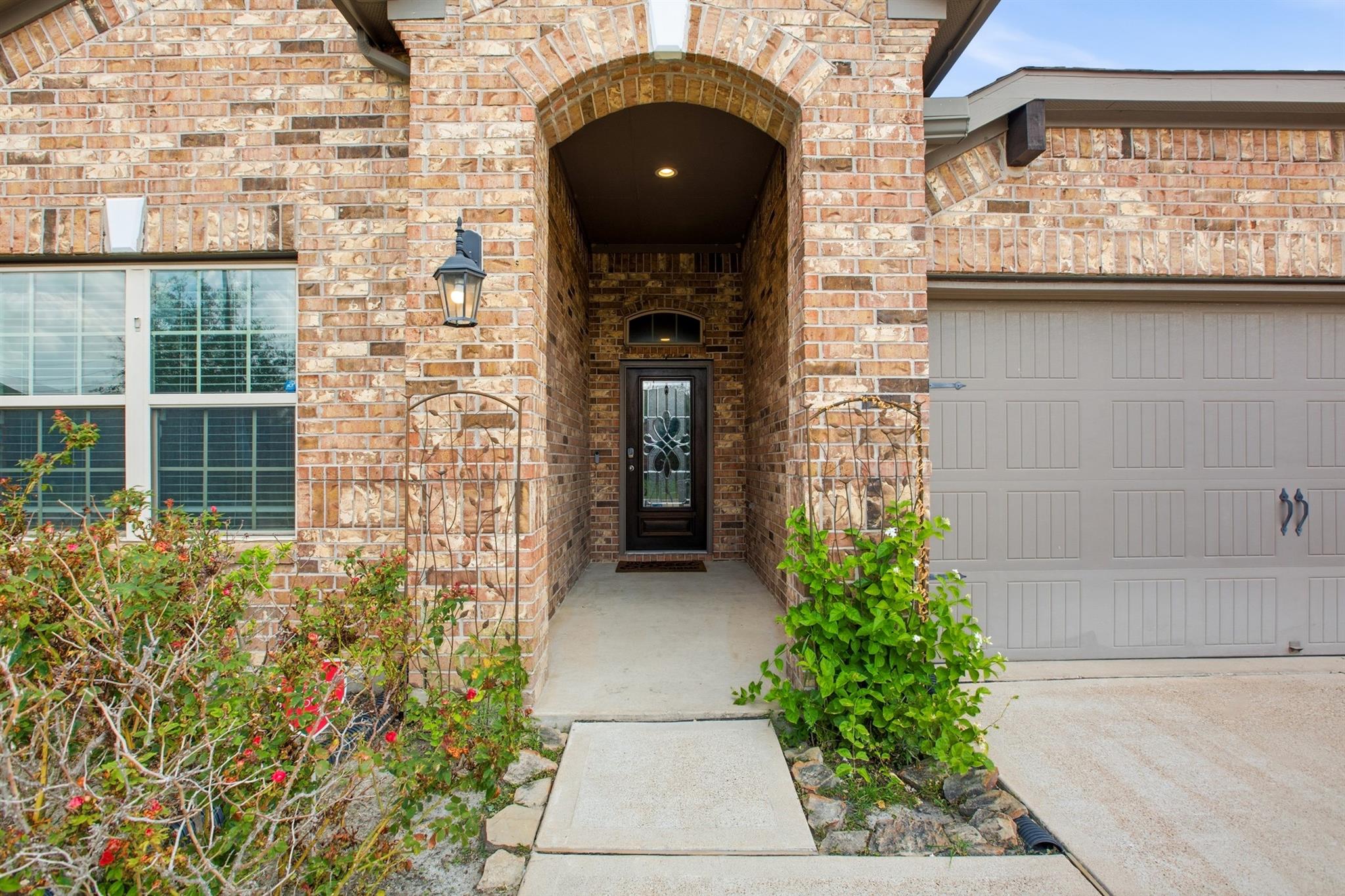 6915 Arcadia Meadow Court