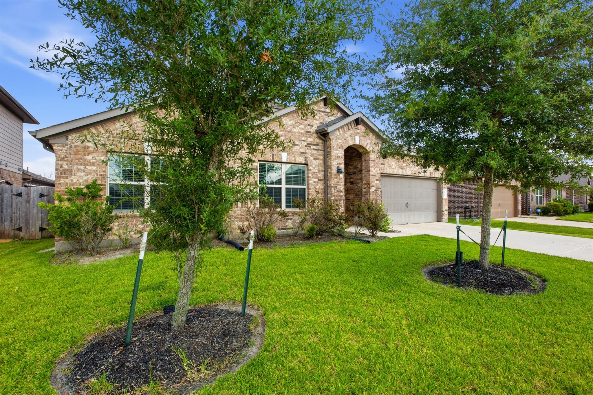 6915 Arcadia Meadow Court