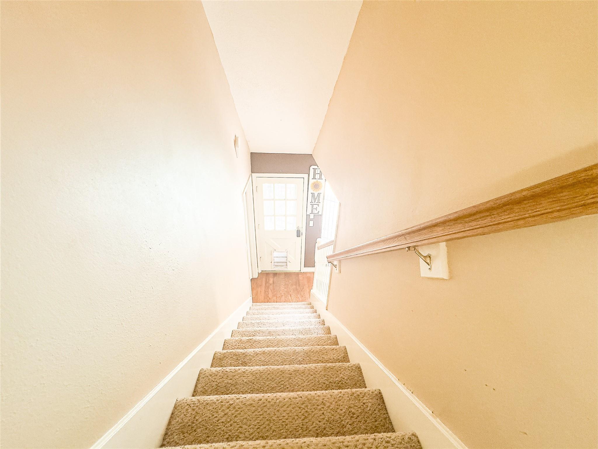 11918 Stillwater Drive