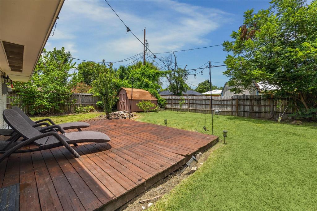 4606 Nina Lee Lane