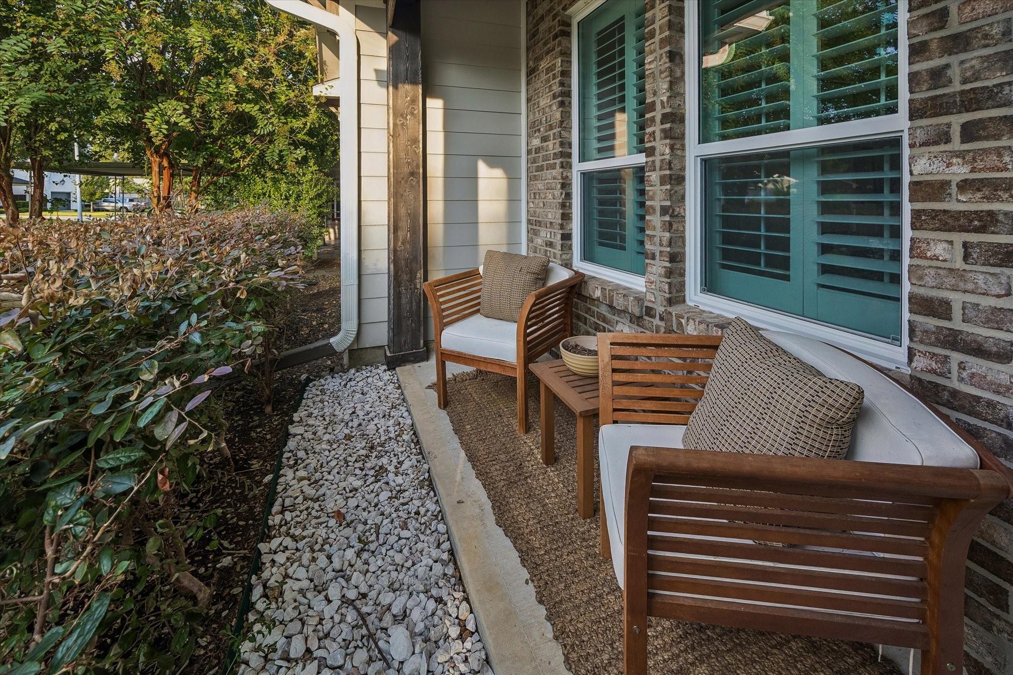 1329 Richelieu Lane