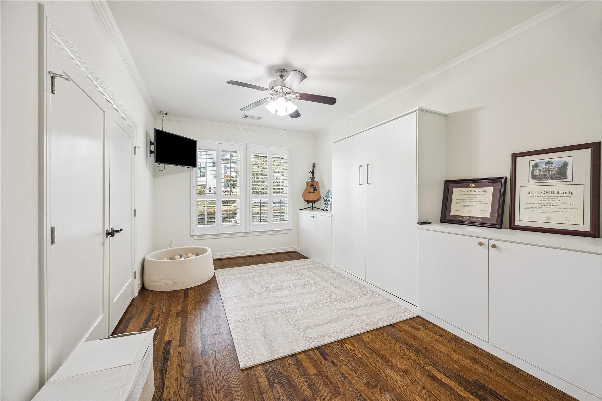 1329 Richelieu Lane