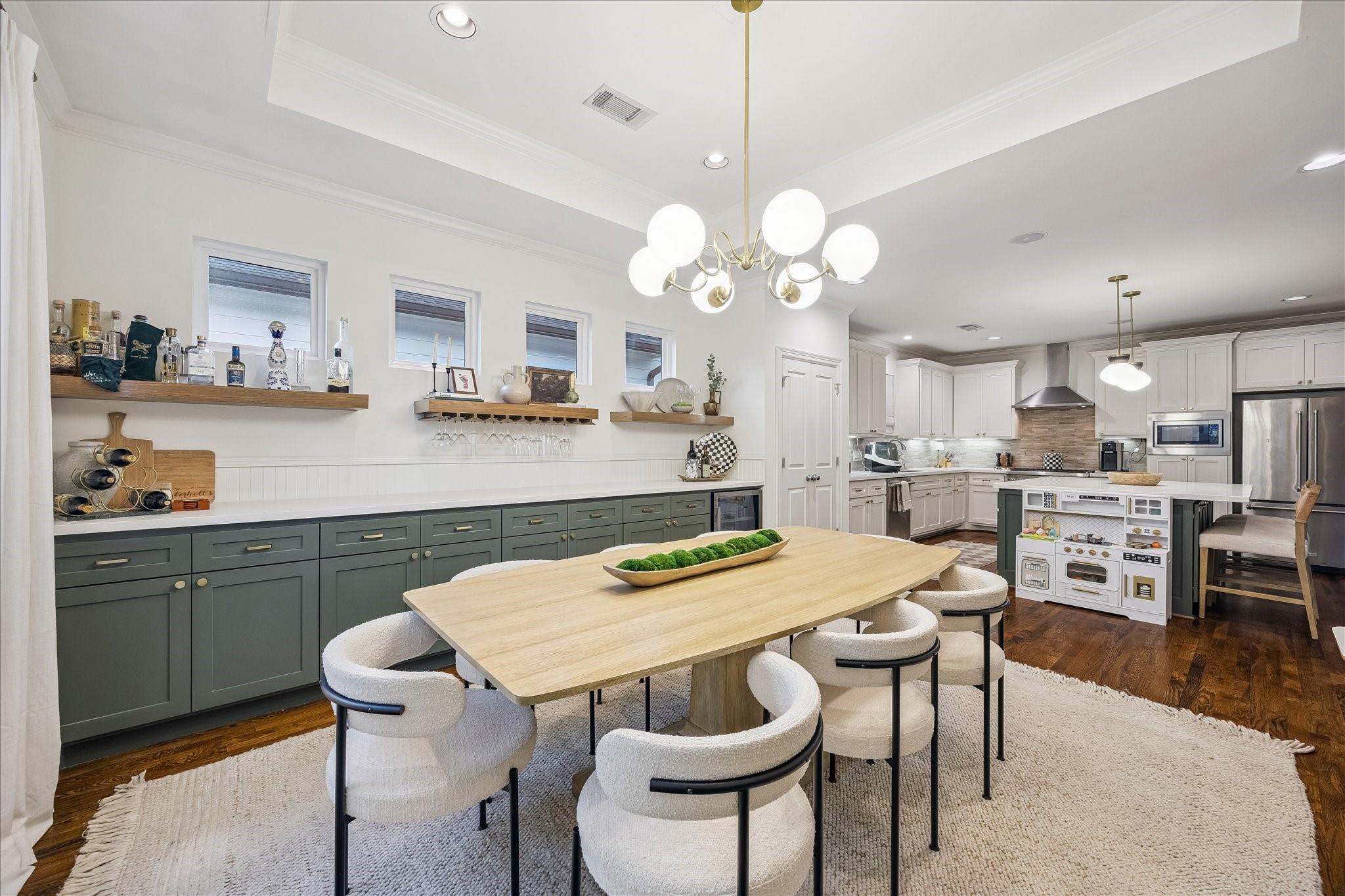 1329 Richelieu Lane