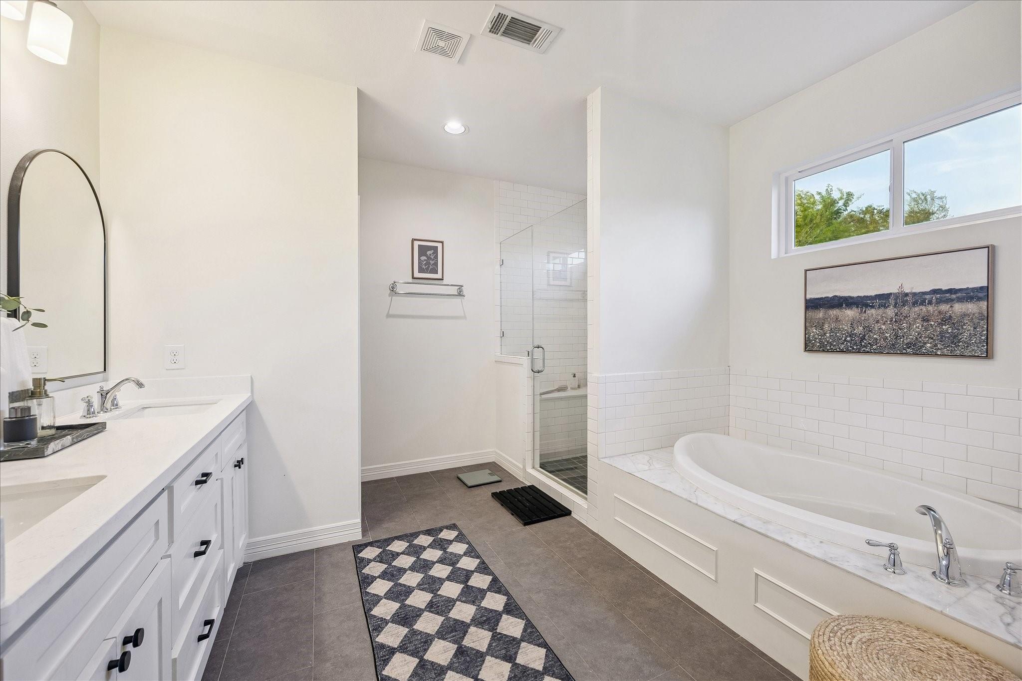 1329 Richelieu Lane