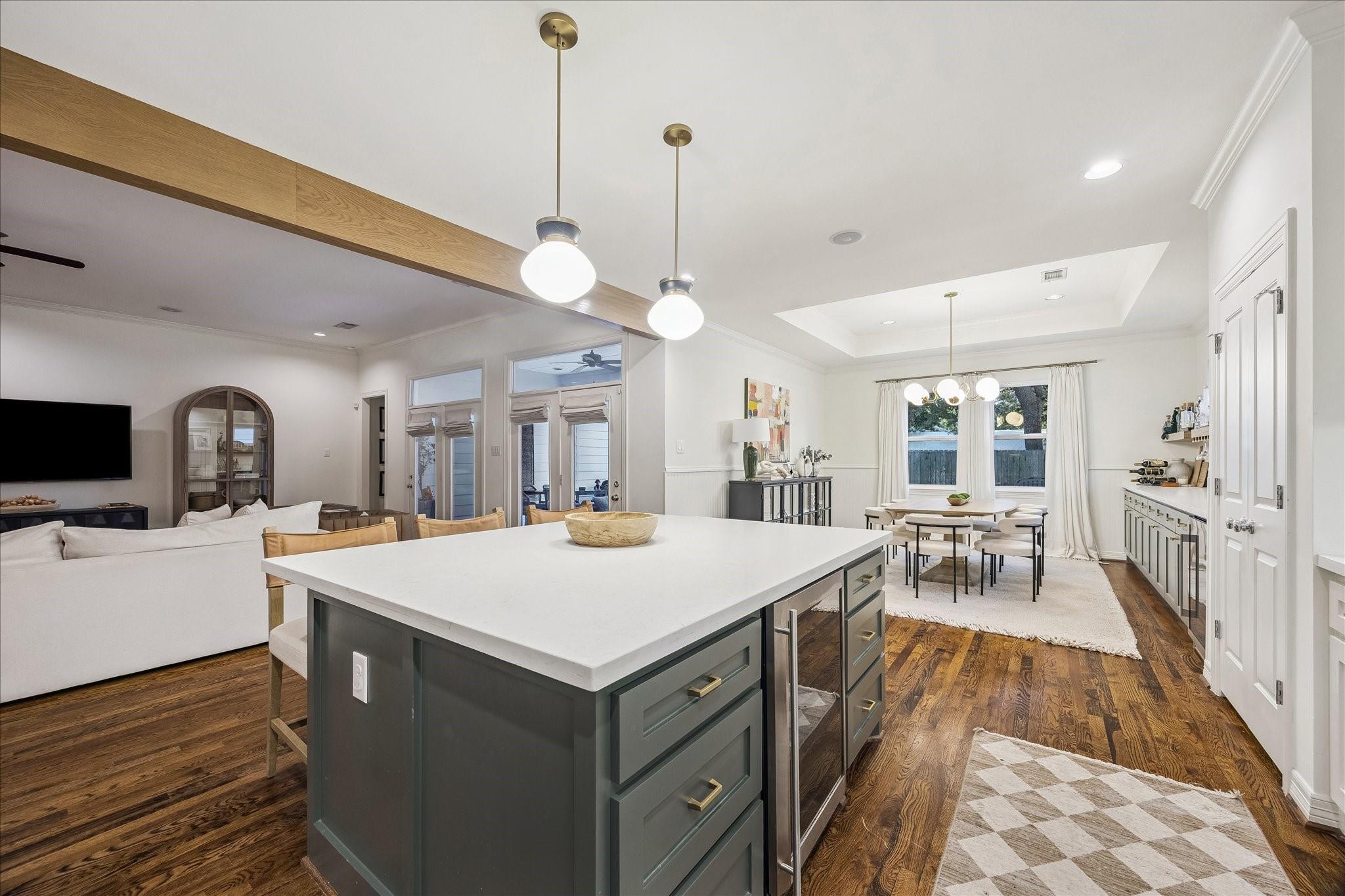1329 Richelieu Lane