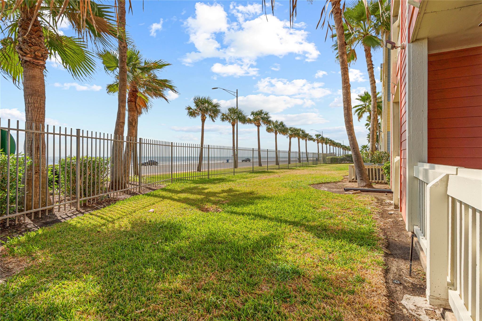 7000 Seawall Boulevard # 611, Galveston Unit: 611