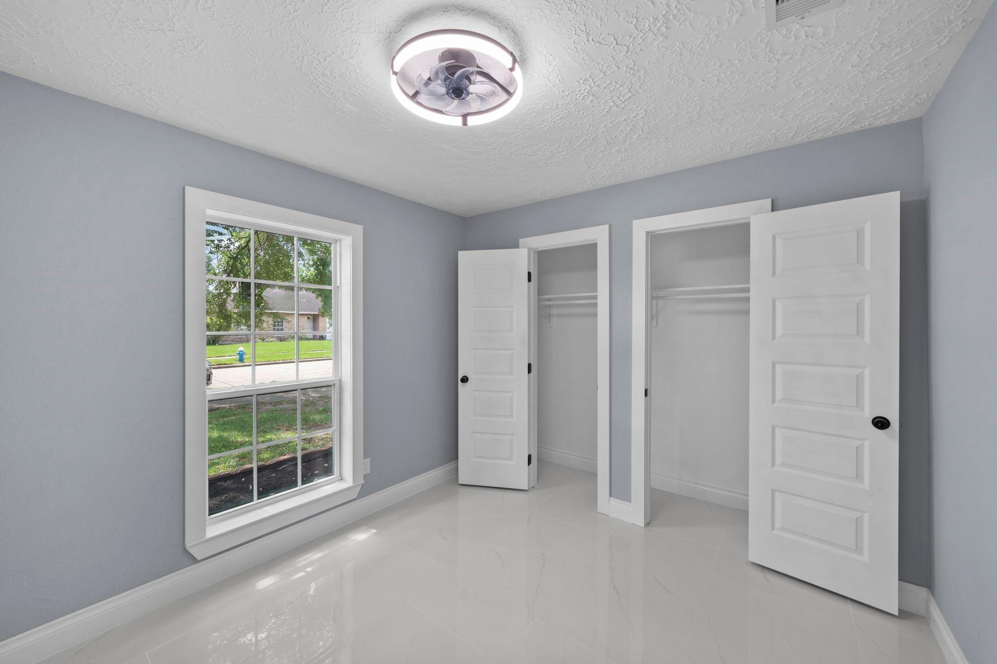8403 Swan Meadow Lane
