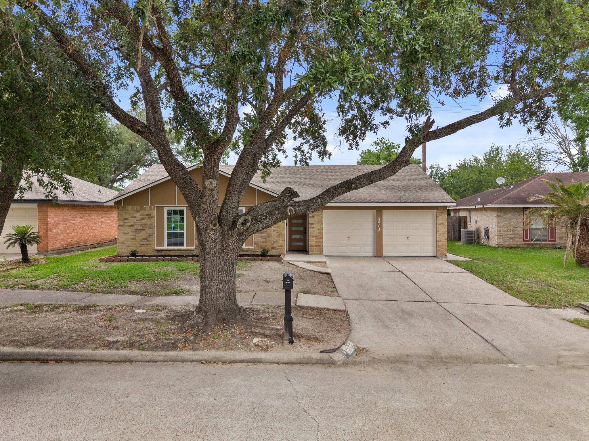 8403 Swan Meadow Lane