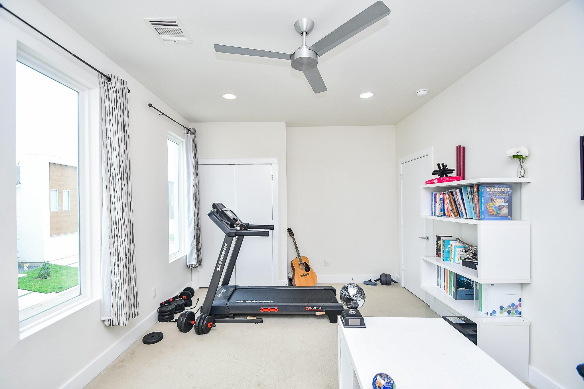 5519 Paraiso Place, Houston