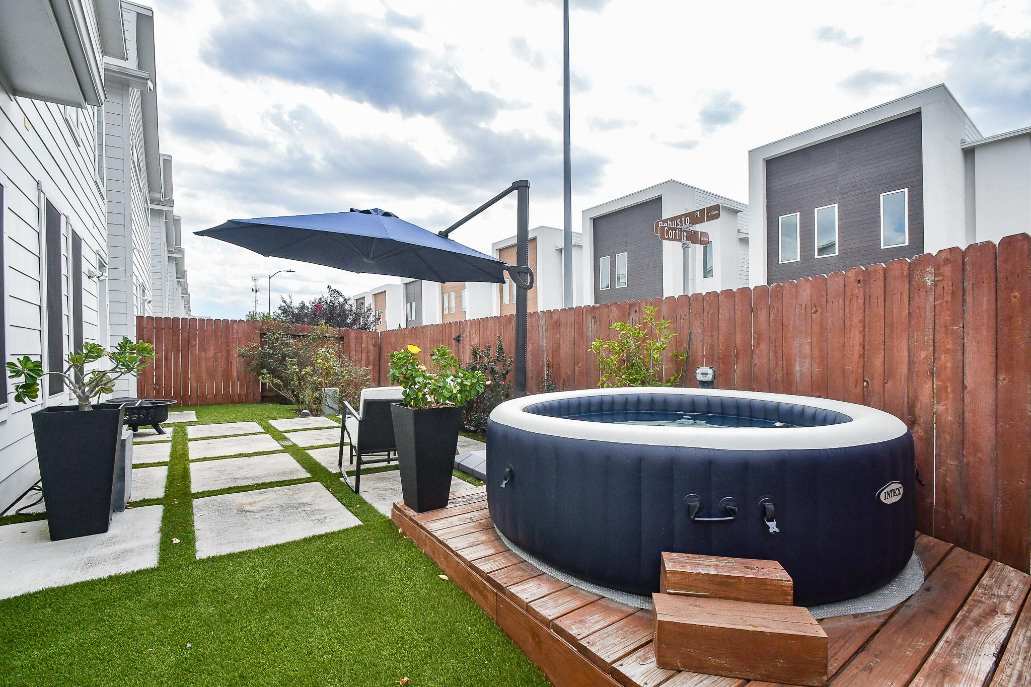 5519 Paraiso Place, Houston