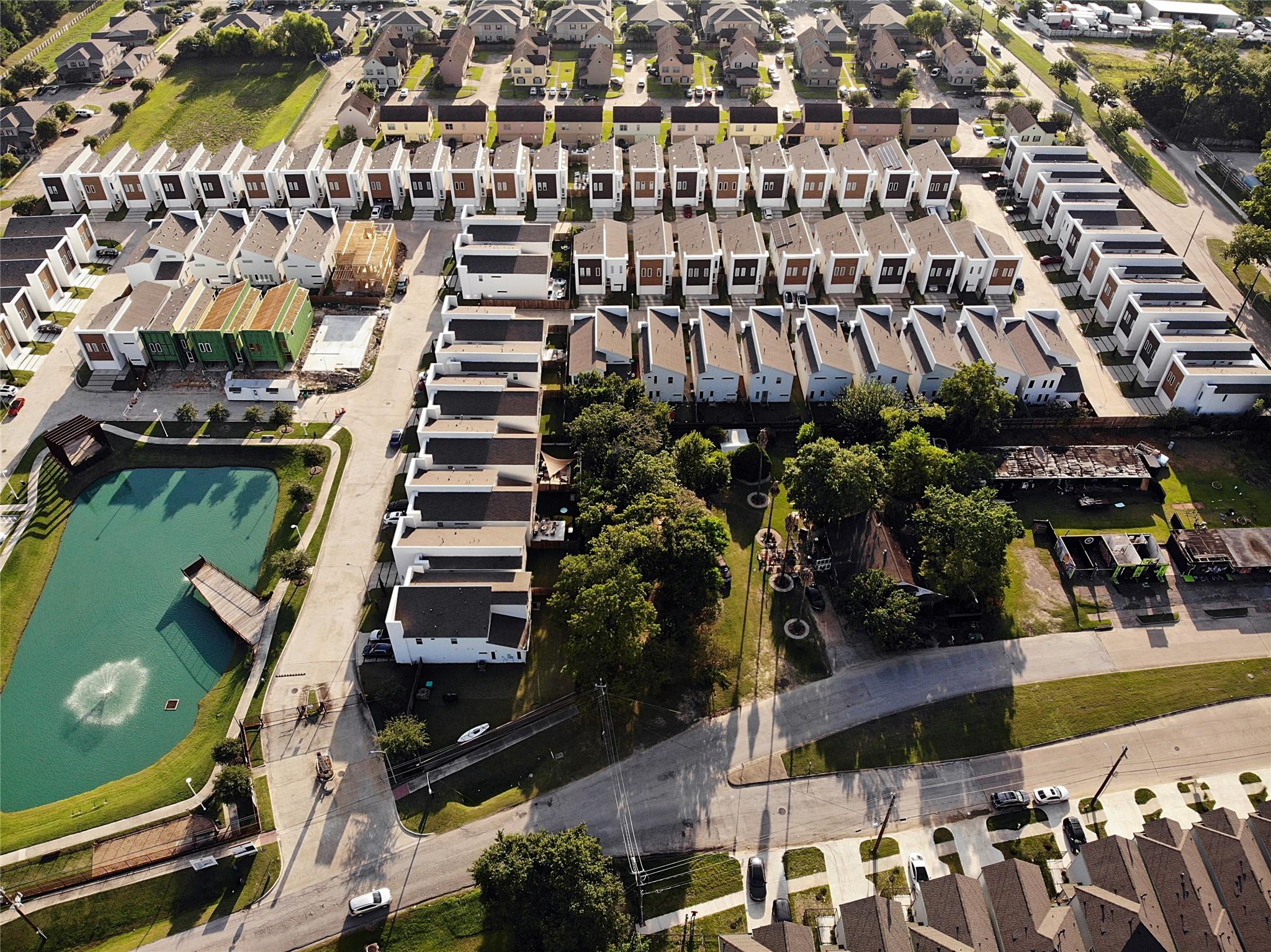 5519 Paraiso Place, Houston