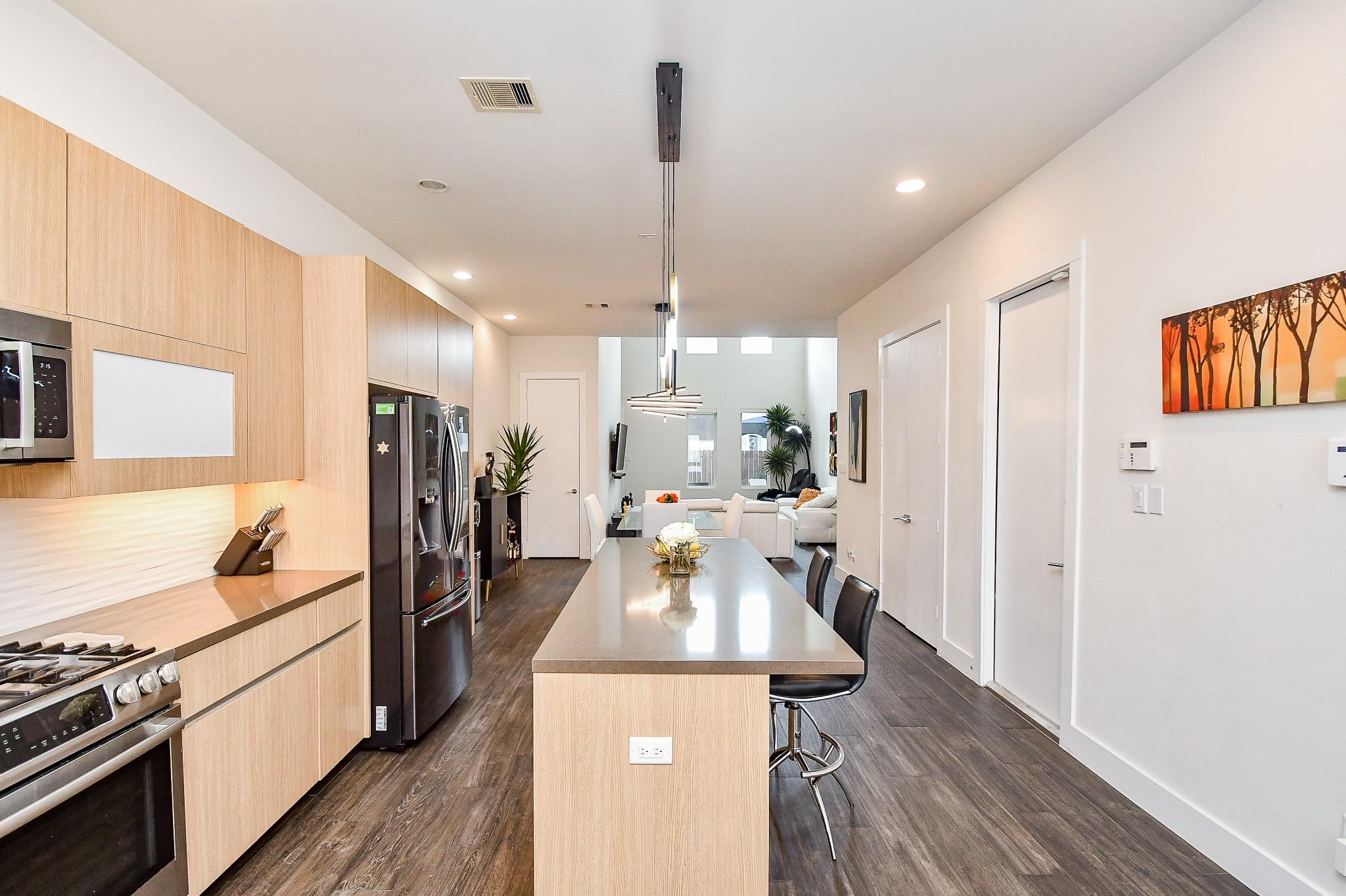 5519 Paraiso Place, Houston