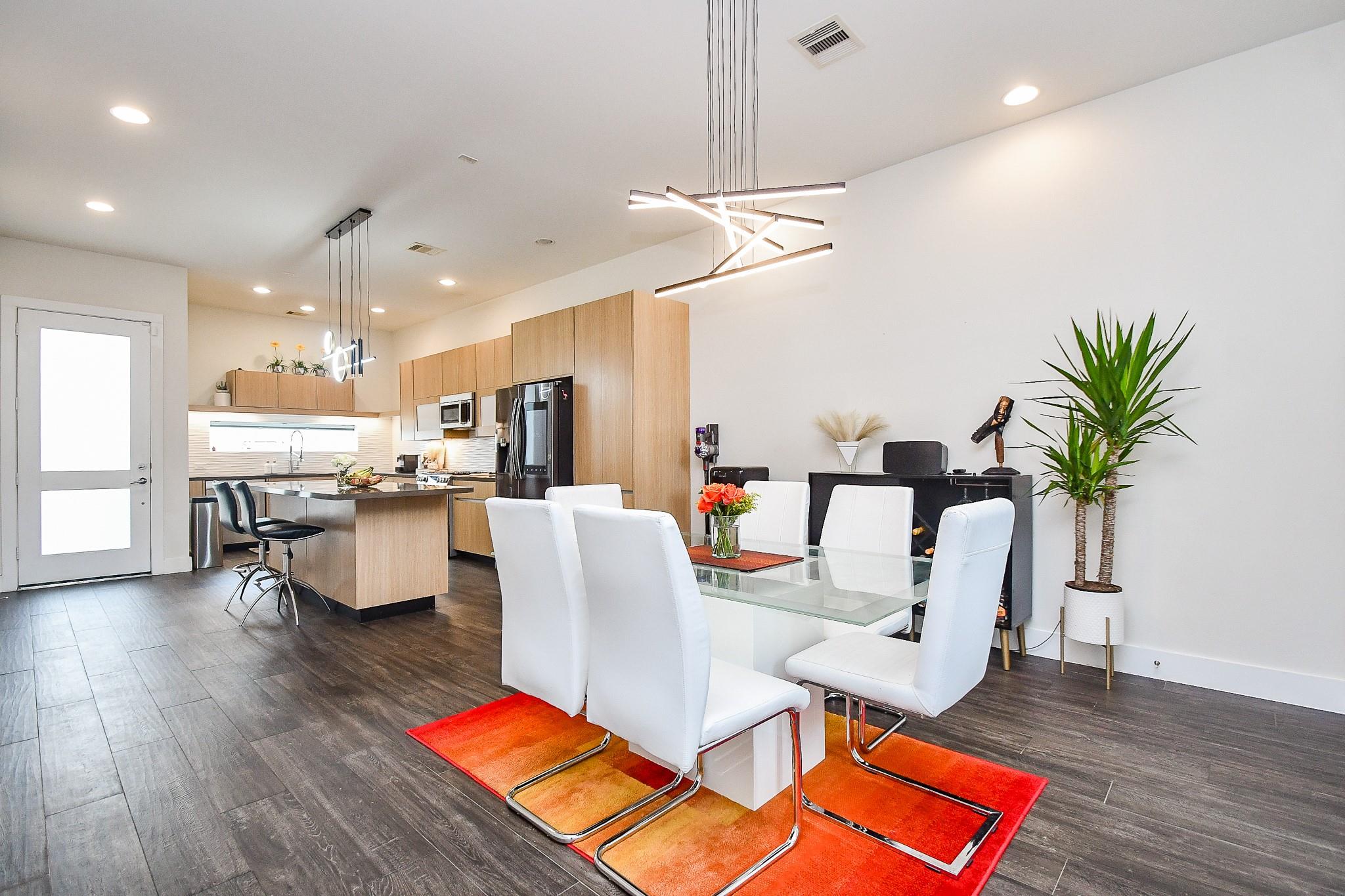 5519 Paraiso Place, Houston