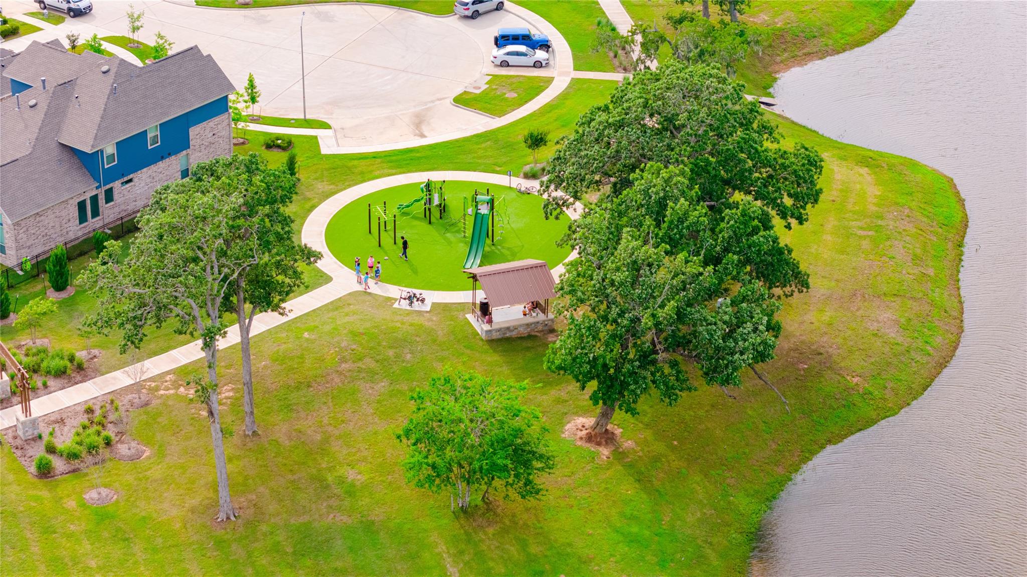 8439 Red Shiner Way