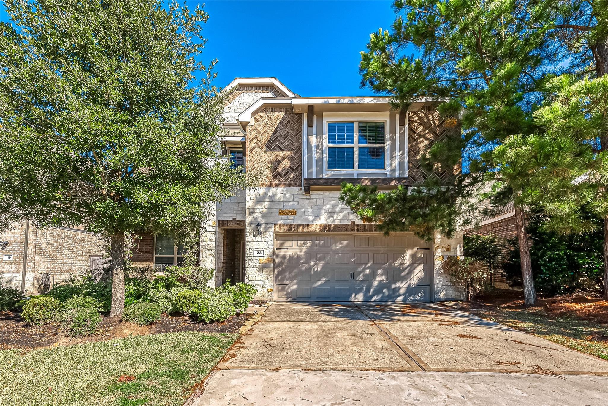 23 Pioneer Canyon Place