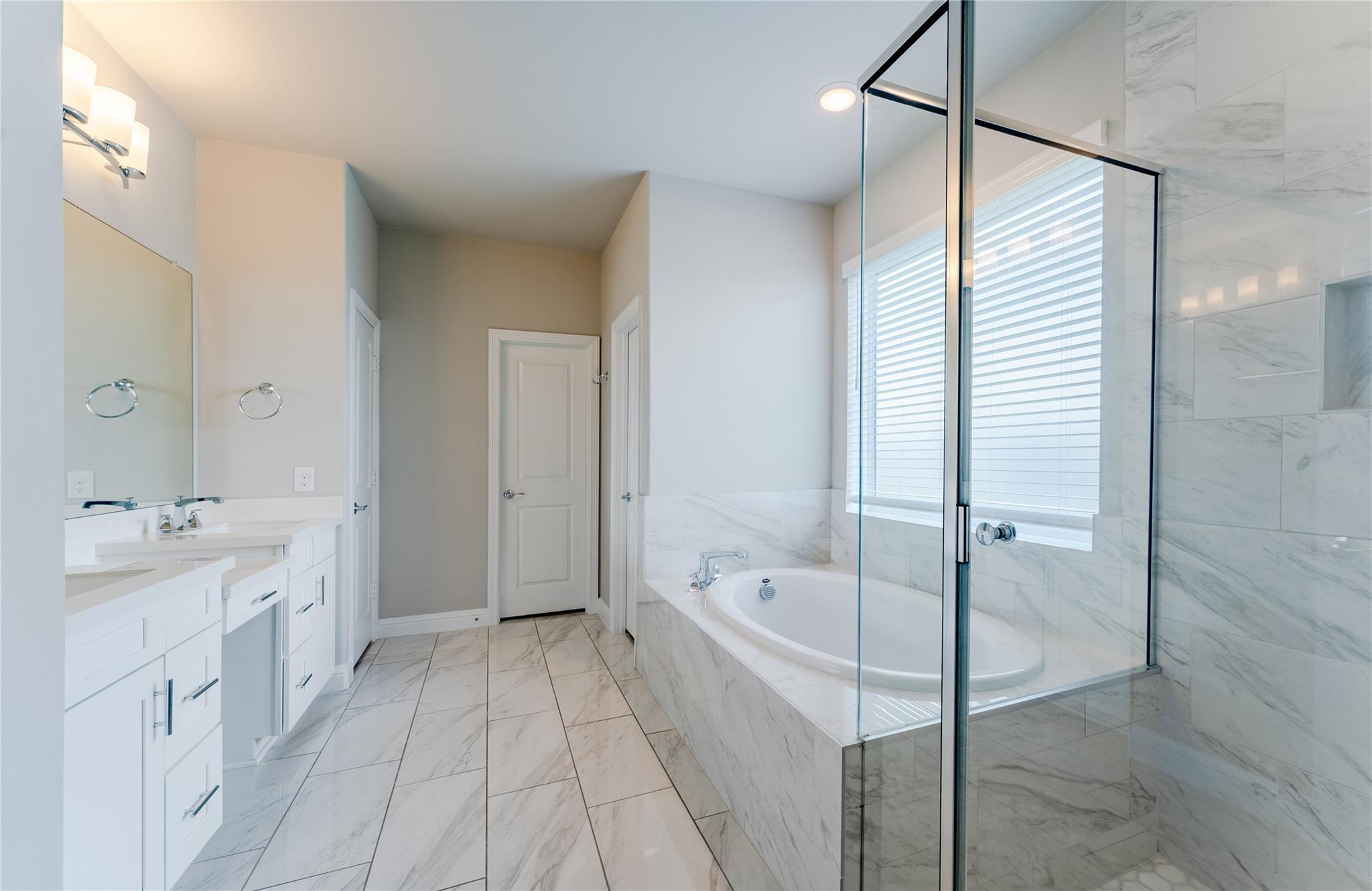 13806 Llano Basin Court