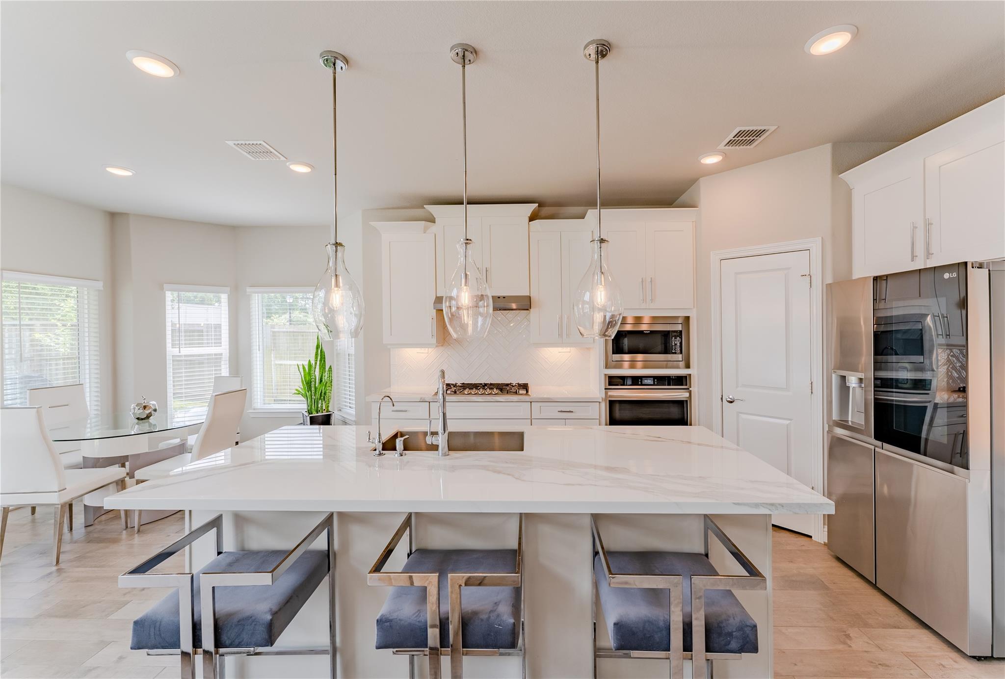 13806 Llano Basin Court