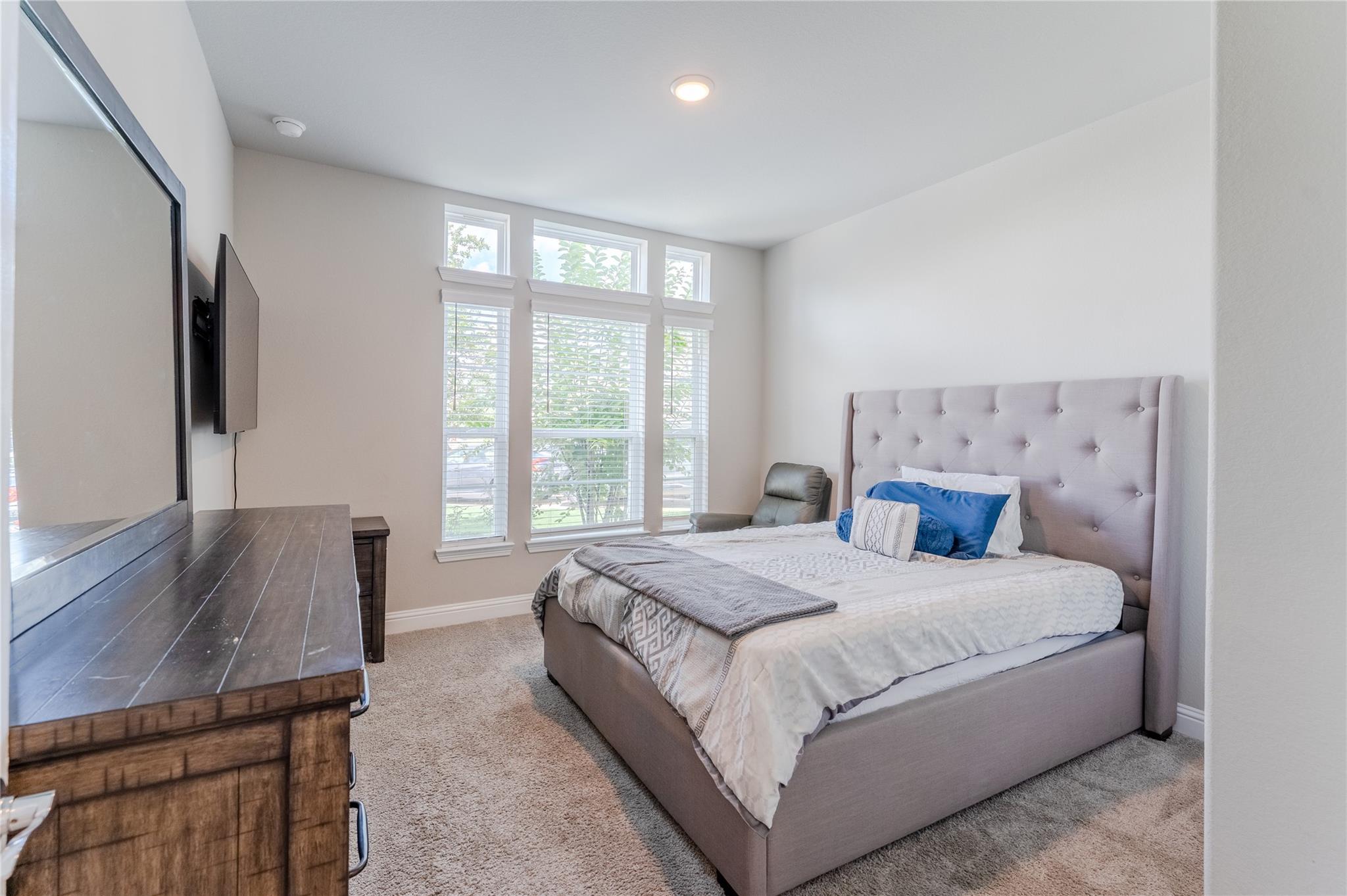 13806 Llano Basin Court