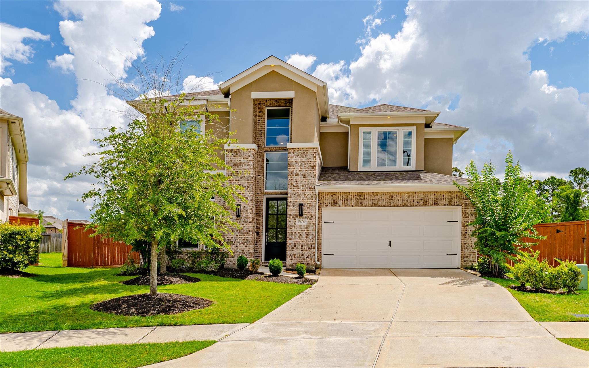 13806 Llano Basin Court